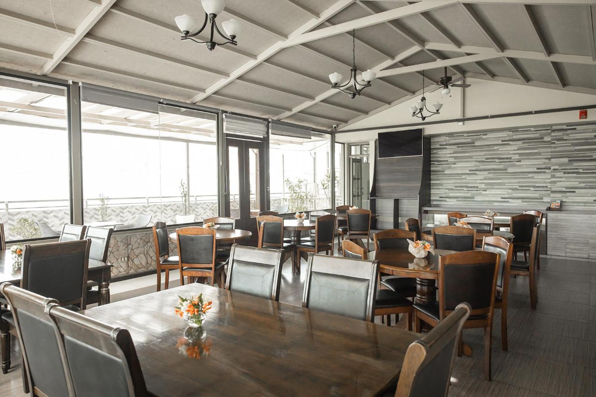Hotel D'Carlo Class Arequipa Exterior photo